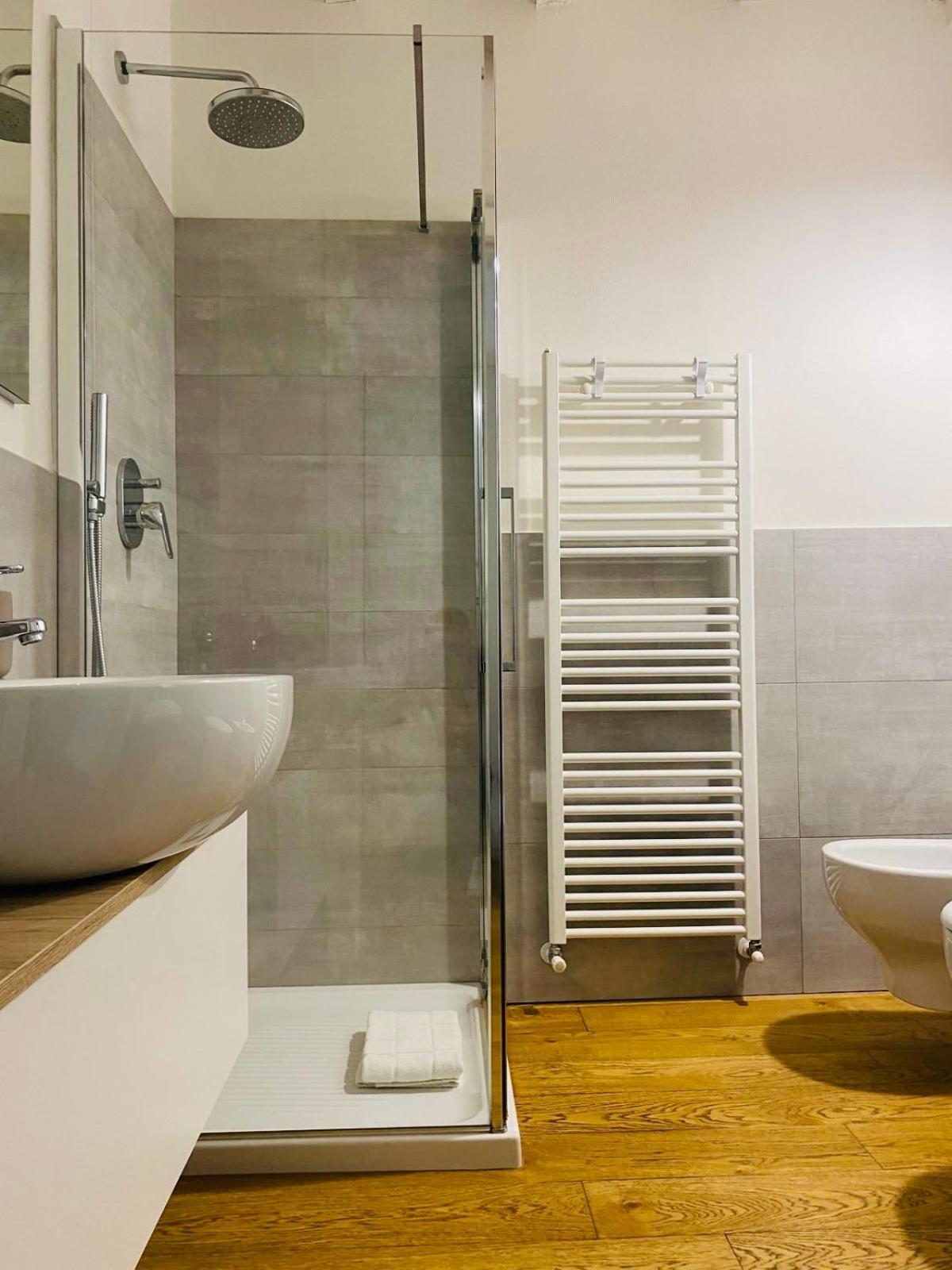 Ferienwohnung La Casina Di Alessia Bergamo Exterior foto