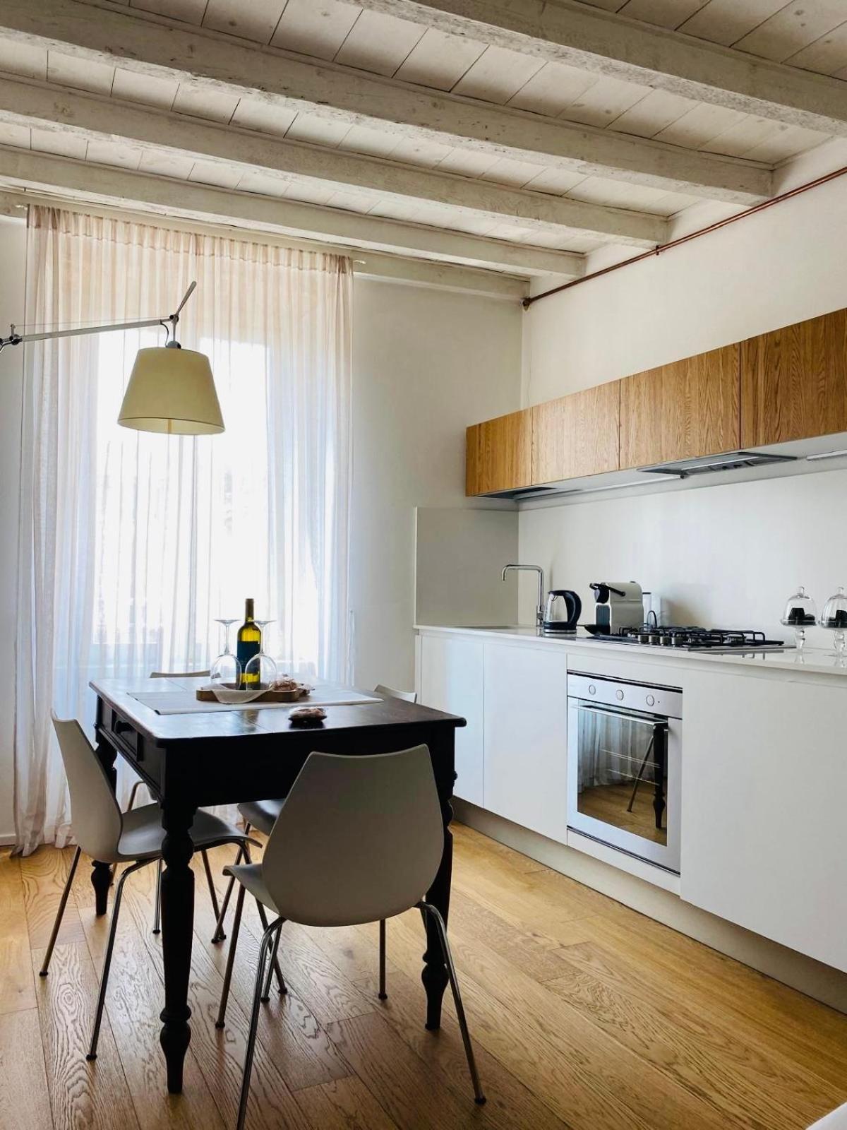 Ferienwohnung La Casina Di Alessia Bergamo Exterior foto
